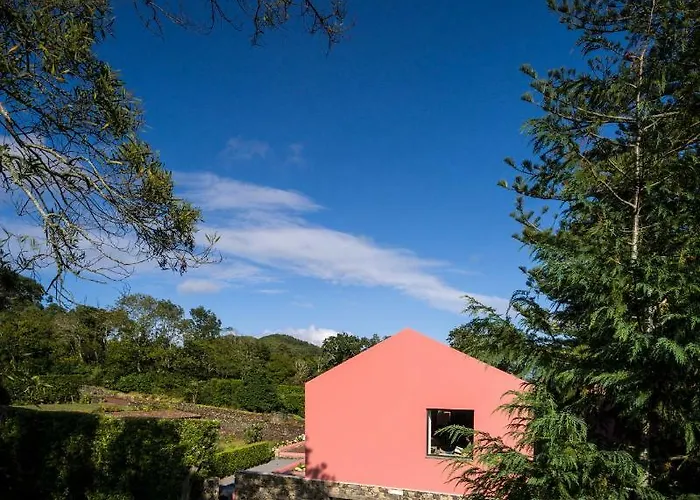 Pink House Azores Ponta Delgada (Sao Miguel)